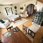 Szaletli Сasa de vacaciones Tihany
