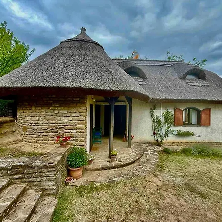 Szaletli *